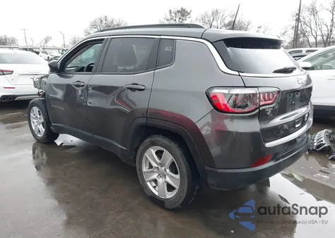 2022 Jeep Compass Latitude Fwd z USA, uszkodzony, nr VIN 3C4NJCBB2NT156182